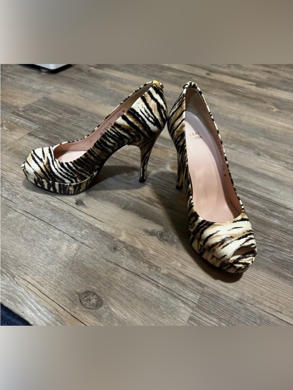 Stuart Weitzman open-toe platform pumps